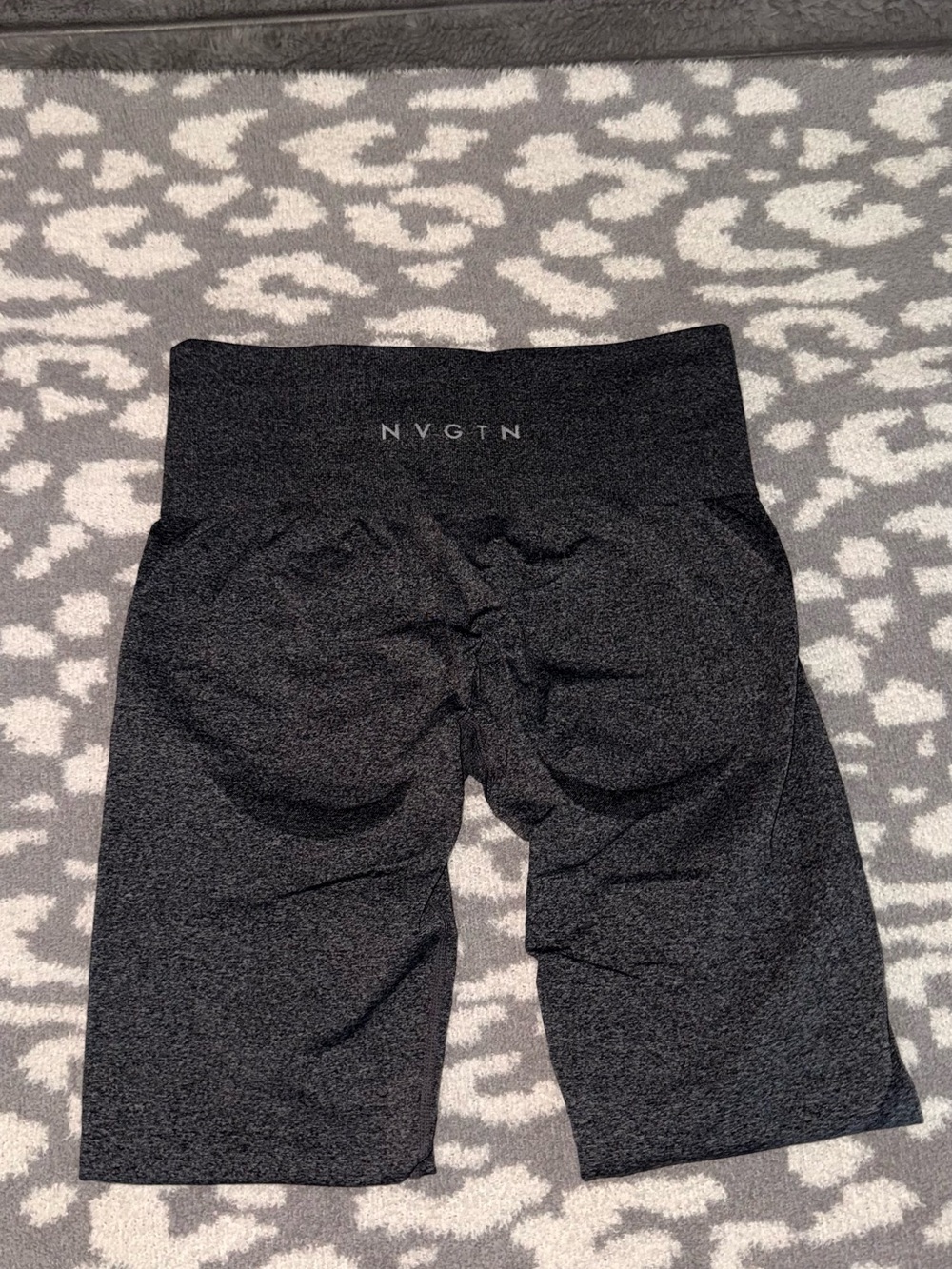 NVGTN grey leggings size M!